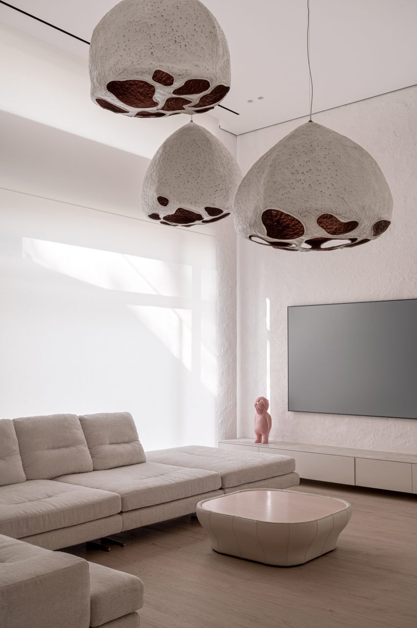 Mureli House in Kozyn, Ukraine, by Makhno Studio