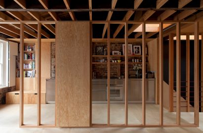 Frame House, UK, by Jonathan Tuckey Design