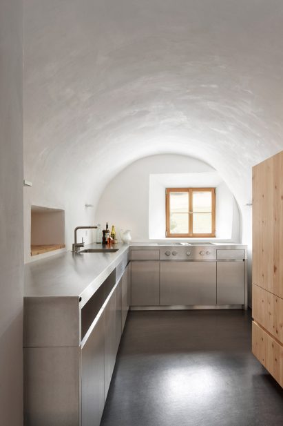 Farmhouse kitchen by Baumhauer
