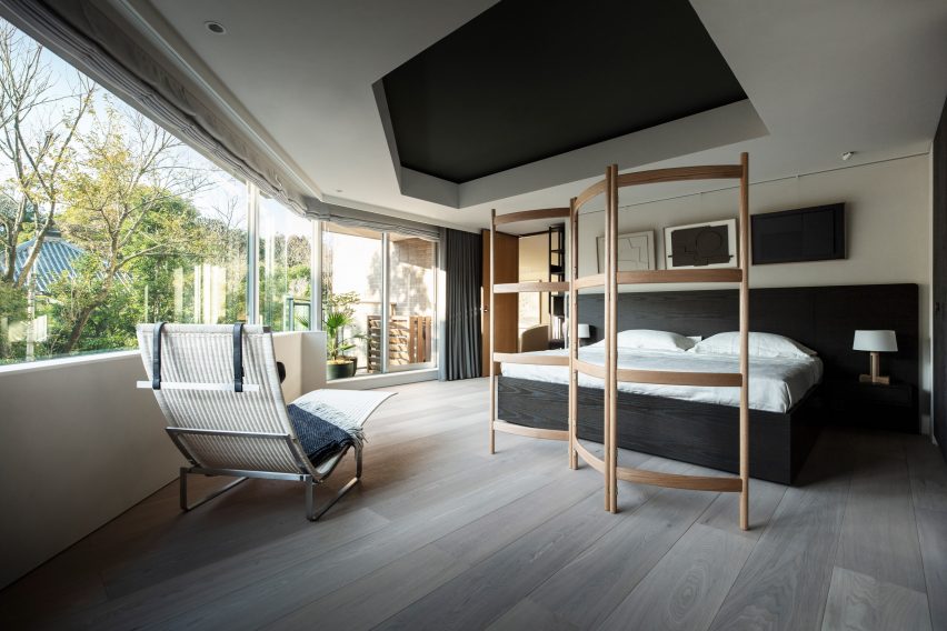 OEO apartment