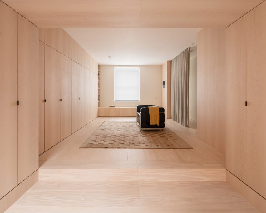 Red stone covers extension to London terrace by O’Sullivan Skoufoglou Architects