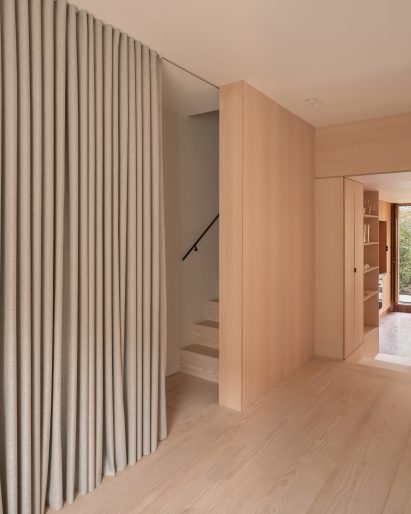Interior image of Kensington Place extension by O’Sullivan Skoufoglou Architects