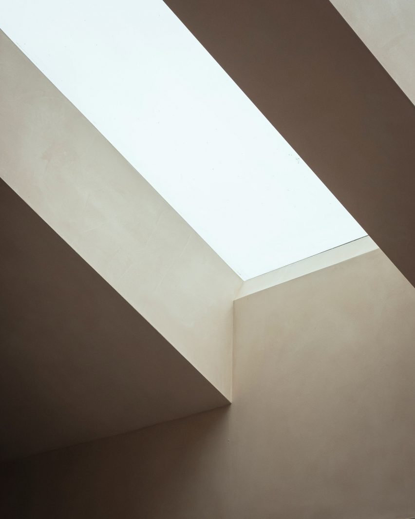 Interior of Clay Retreat in Hampshire by Pad Studio