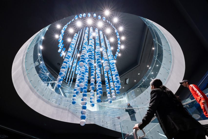 Qatar outdoor artworks shot by Iwan Baan