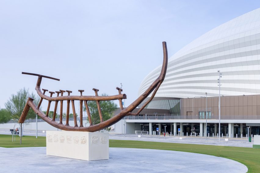 Qatar outdoor artworks shot by Iwan Baan
