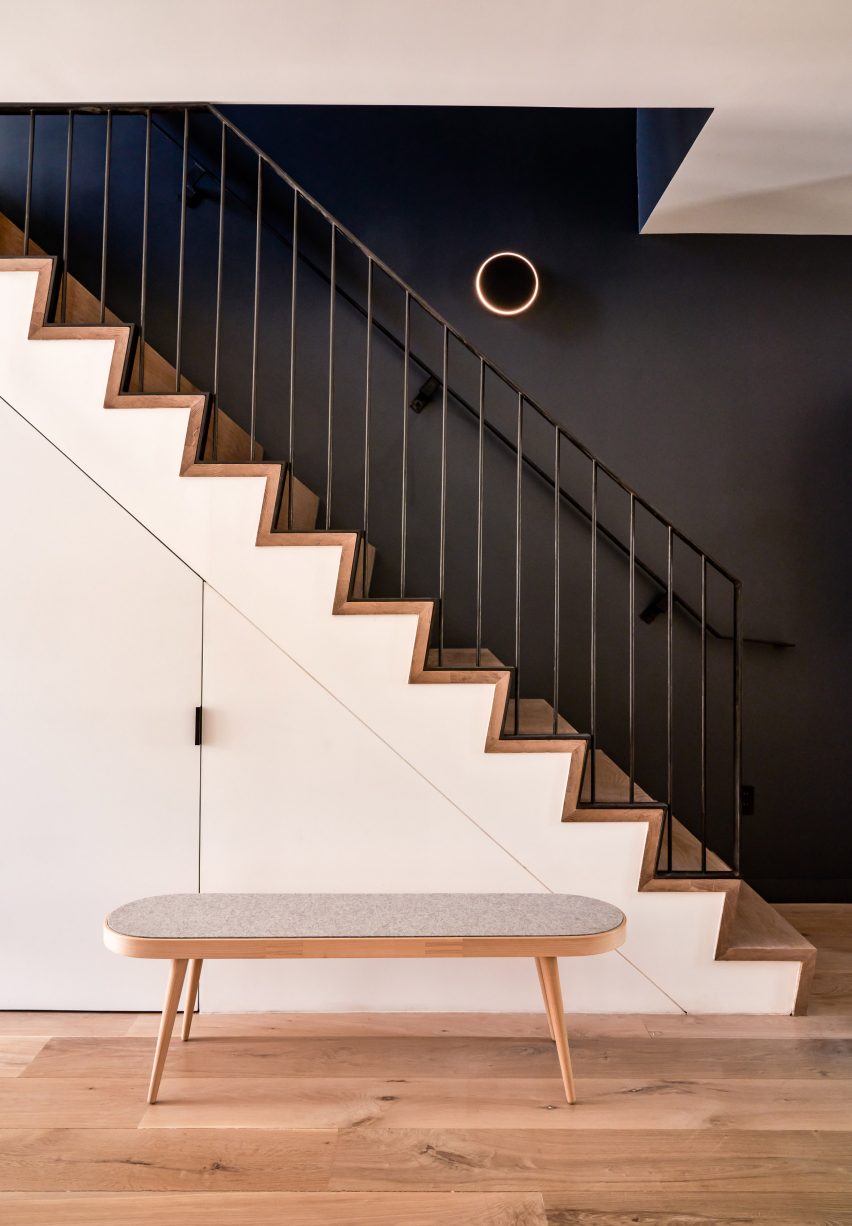 Sandy House by Gradient Architecture