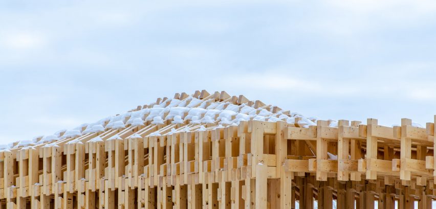 Robotically Fabricated Structure in snow