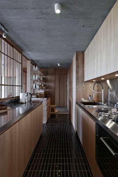 Shakespeare Tower apartment, UK, by Takero Shimazaki Architects