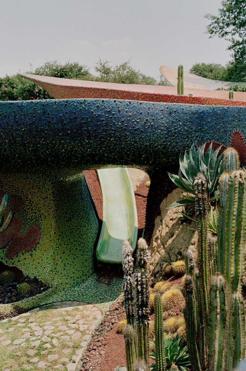 Javier Senosiain Aguilar's El Nido de Quetzalcóatl