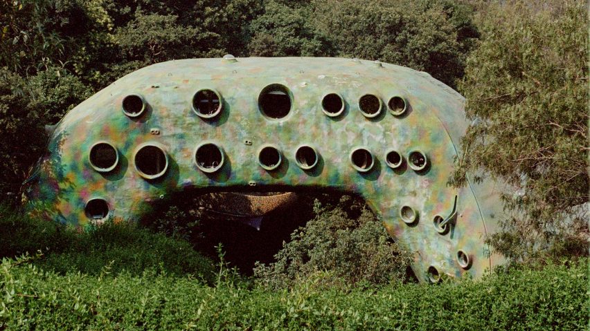 Javier Senosiain Aguilar's El Nido de Quetzalcóatl exterior