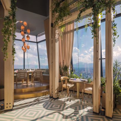 Sordo Madaleno Arquitectos creates courtyard restaurant at the top of a skyscraper