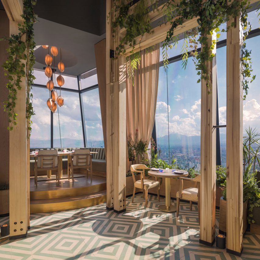 Sordo Madaleno Arquitectos creates courtyard restaurant at the top of a skyscraper