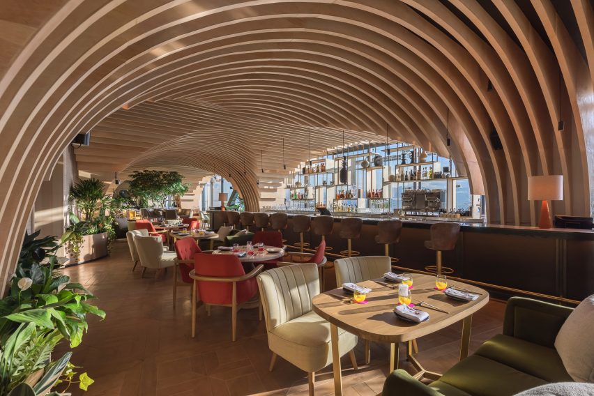 Sordo Madaleno Arquitectos creates courtyard restaurant at the top of a skyscraper