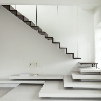Floating staircases