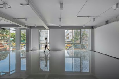 Interior of Suanphlu Office by IDIN Architects