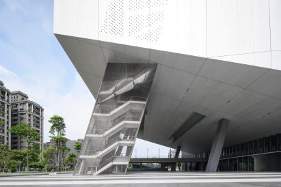 Plaza at Taipei theatre venue by OMA