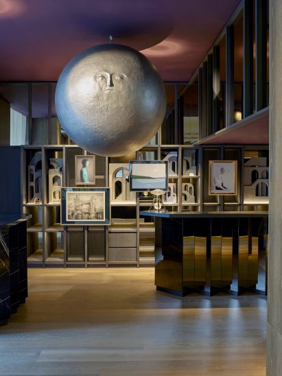 Lobby in The Londoner hotel by Yabu Pushelberg