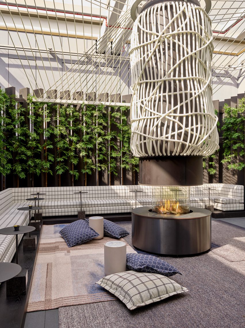 The Londoner restaurant and terrace by Yabu Pushelberg