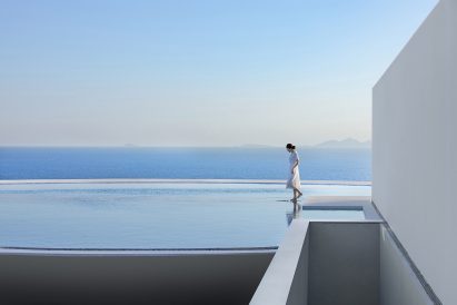 Pool in Shuangyue Bay