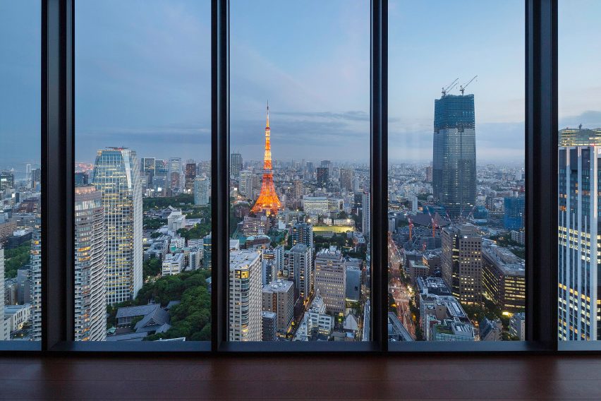 Plant-covered skyscrapers in Tokyo by Ingenhoven Associates