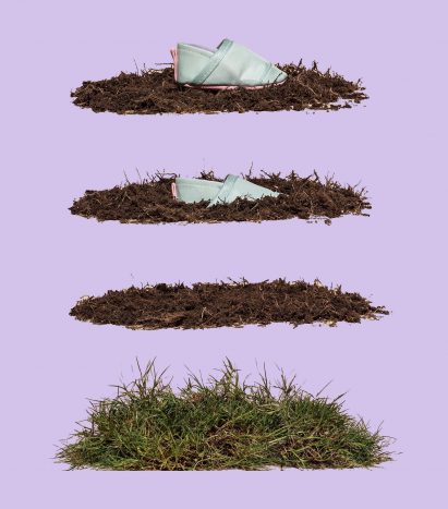 Woolybubs shoes on patches of grass