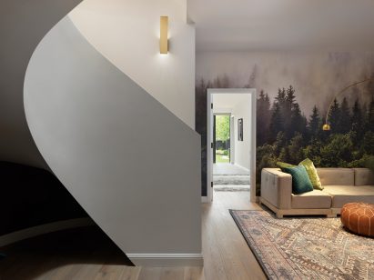 Curved interior elements