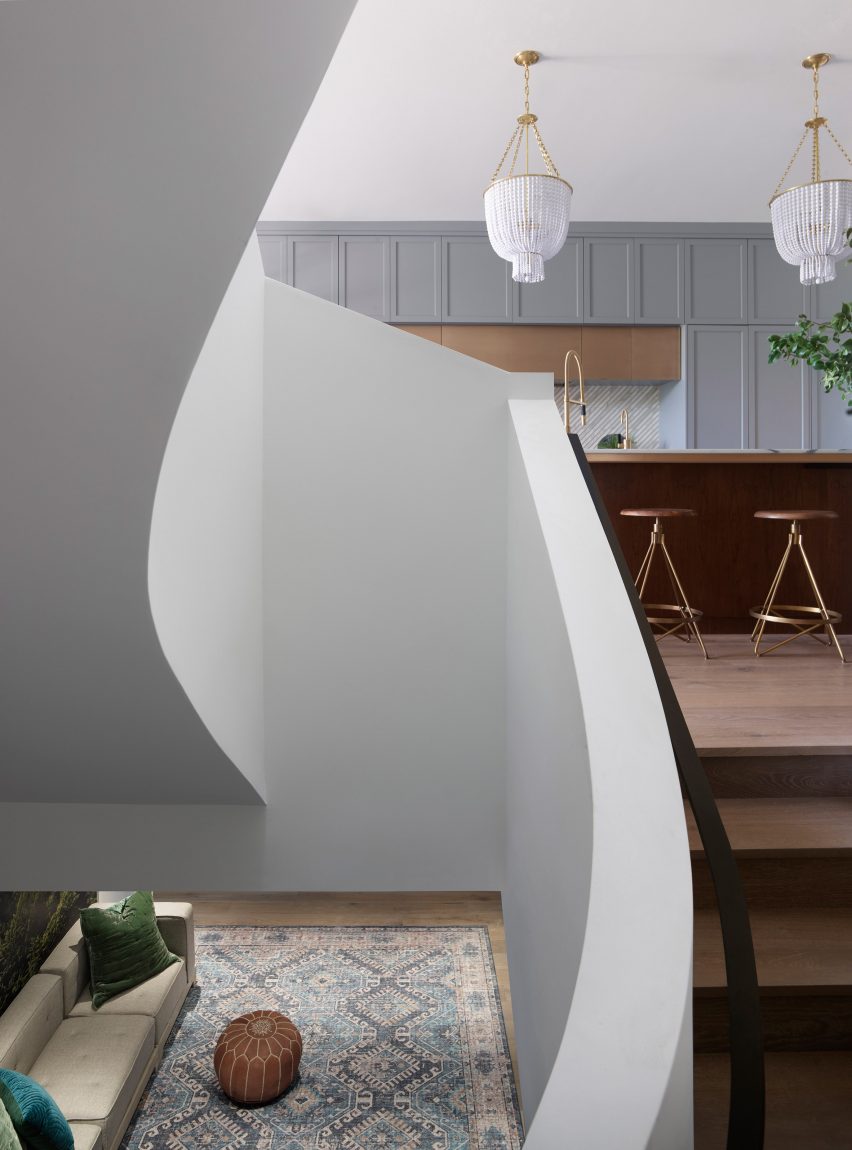 Wraparound House