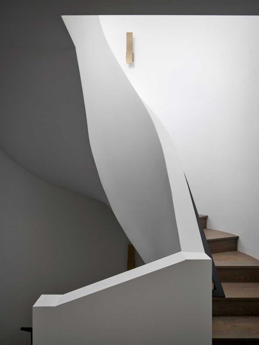 Wraparound House