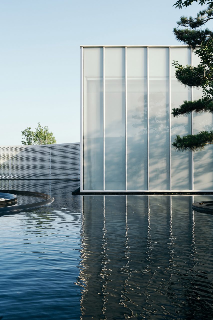 Monologue Art Museum by Wutopia Lab