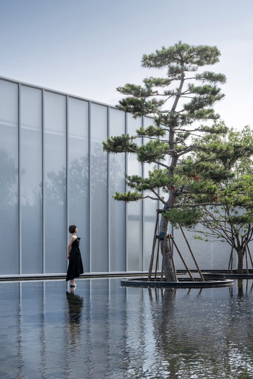 Monologue Art Museum by Wutopia Lab