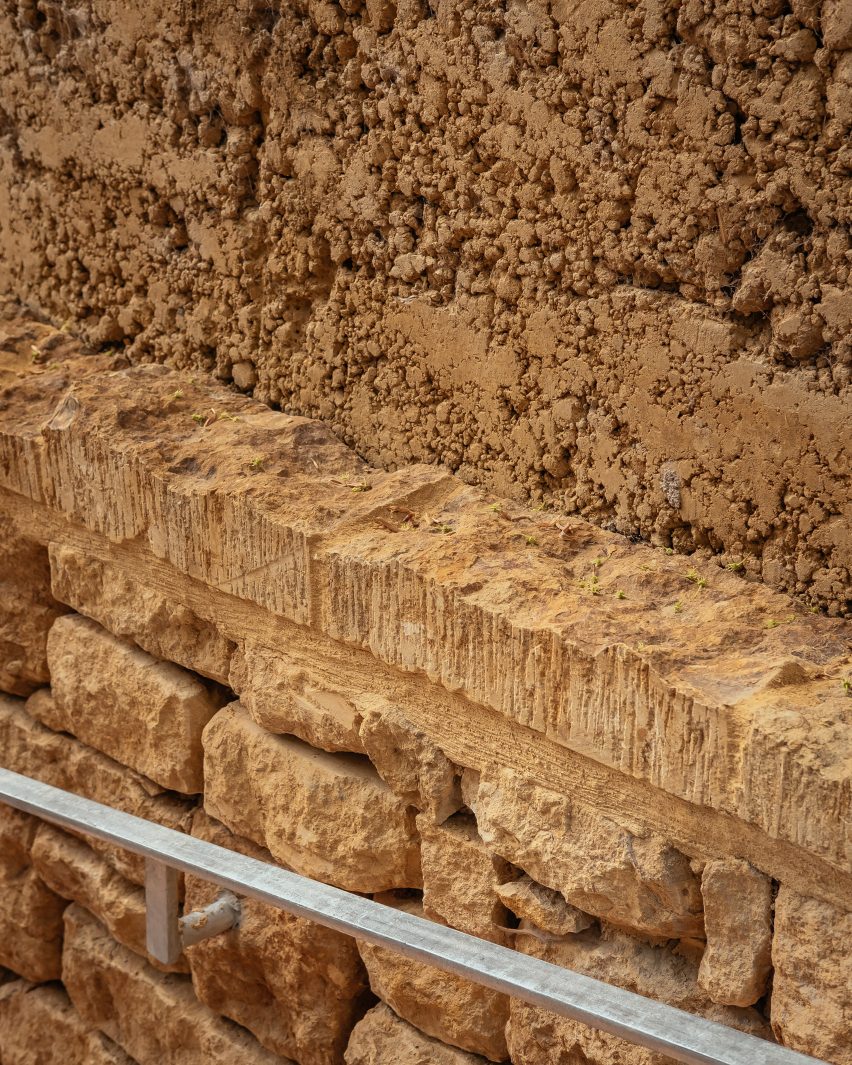 Rammed-earth wall detail