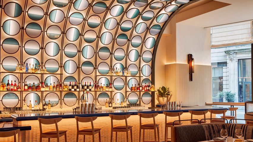 Screen behind the bar at Zaytinya