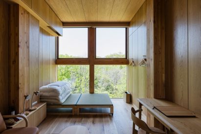 Guest room in Zenbo Seinei 