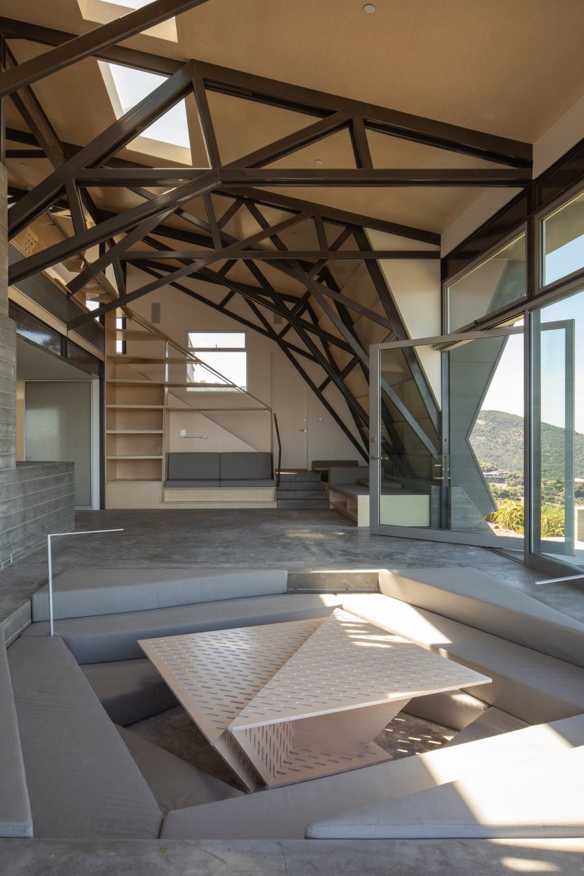 4/Way House by Deegan Day Design
