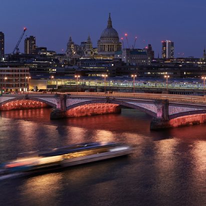 Illuminated River by Lifschutz Davidson Sandilands