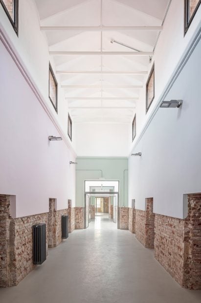 Photos of a prison corridor