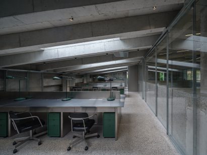 Work station area at Red Plus studio by Neri&Hu