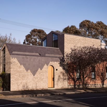 Nido House by Angelucci Architects