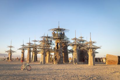 Paradisium burning man