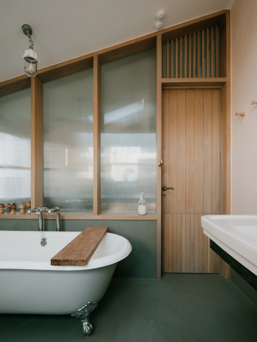 Interior of Magpie House extension by DGN Studio
