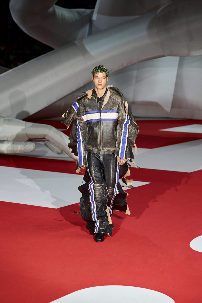 Studio Dennis Vanderbroeck erects world's largest inflatable sculpture for Diesel Spring Summer 2023 show