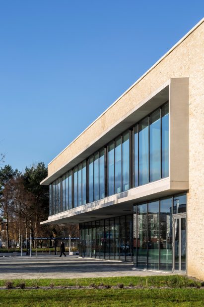 Reiach and Hall Architects-designed college entrance