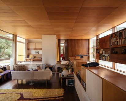 Interior of Peter Womersley's High Sunderland house