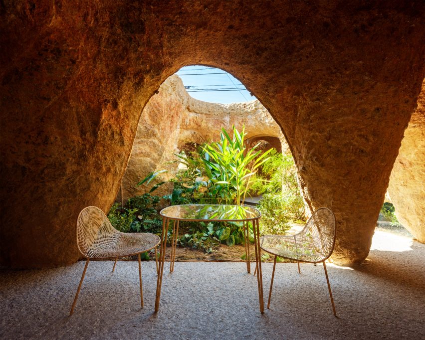 Interior of house and restaurant in Ube by Junya Ishigami