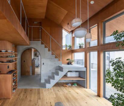 Interior of house in Akishima by Office M-SA