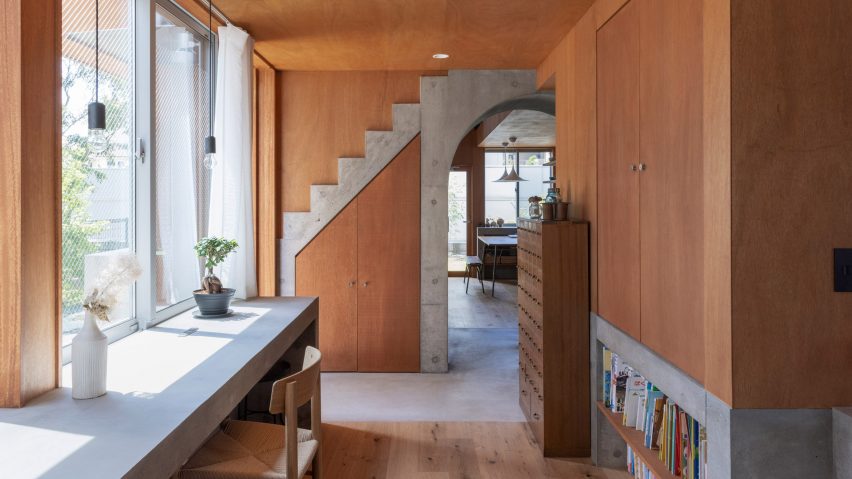 Interior of house in Akishima by Office M-SA