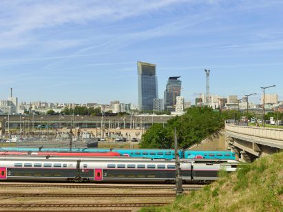 Inclined skyscrapers in Paris by Ateliers Jean Nouvel 