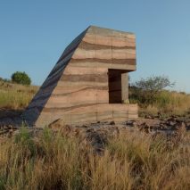 Rammed earth shelter in Arizona TSOA project