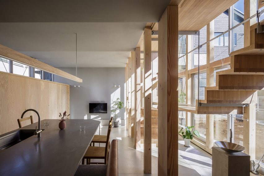Living space, Light-Filled Stair Hall by Kiri Architects