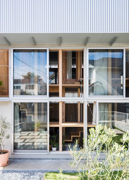 Glazed facade, Light-Filled Stair Hall by Kiri Architects